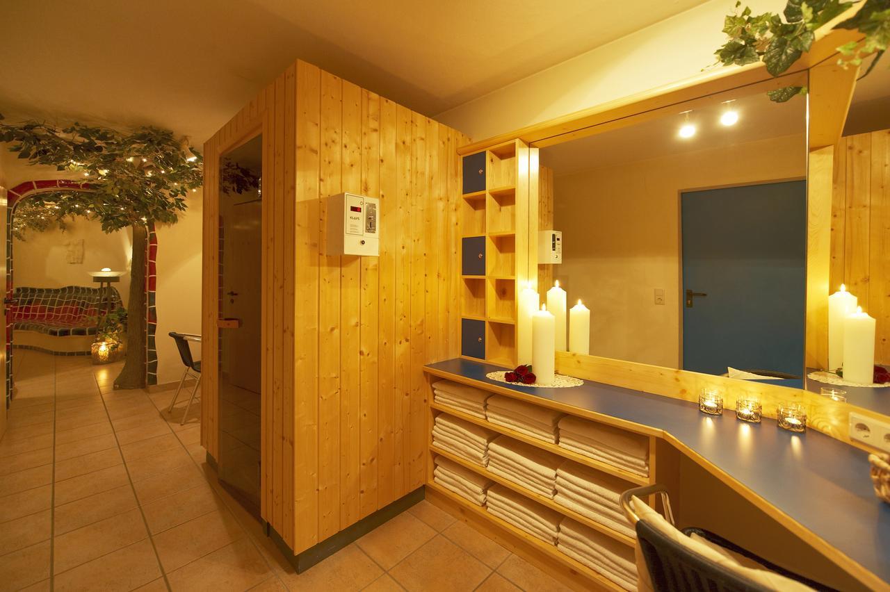 Hotel Hubertushof Flachau Bagian luar foto