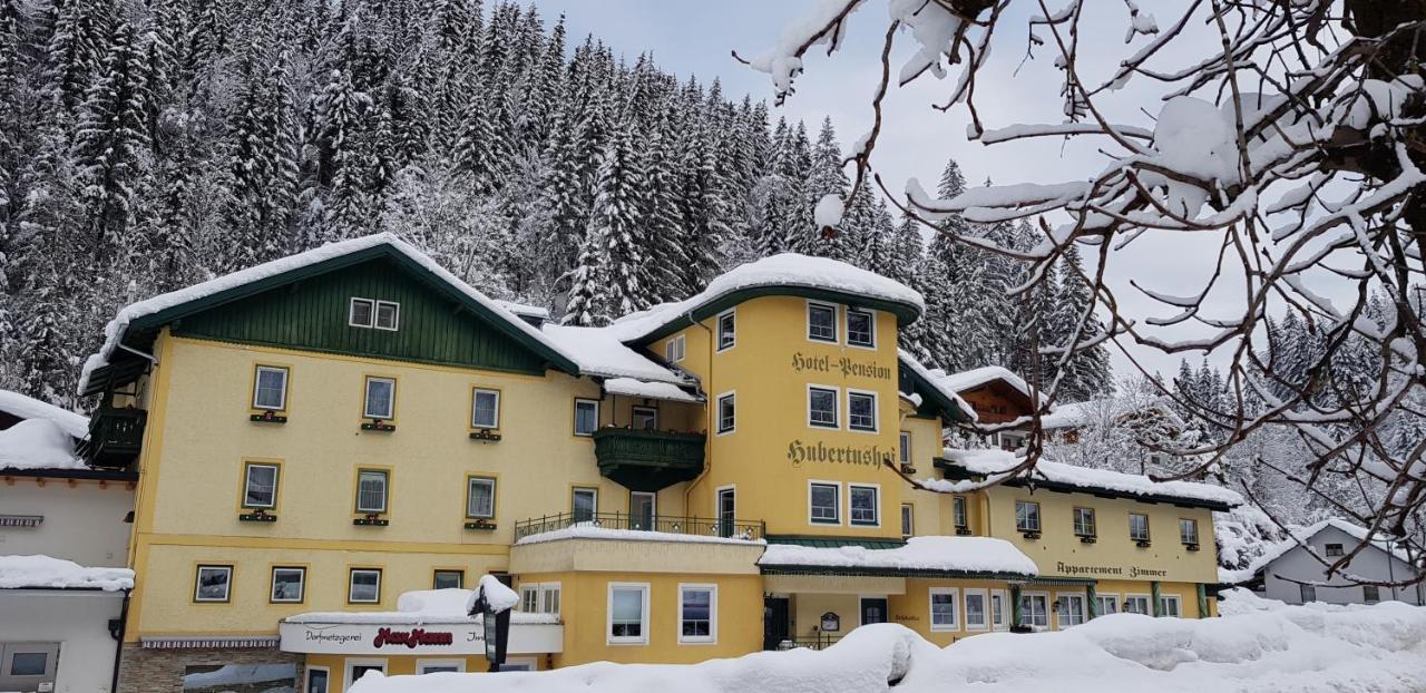 Hotel Hubertushof Flachau Bagian luar foto